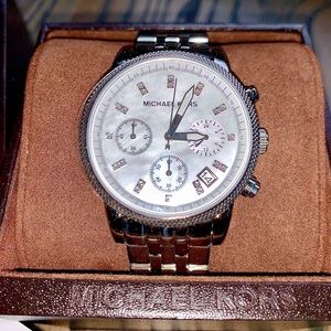Michael Kors Silver-Tone Watch